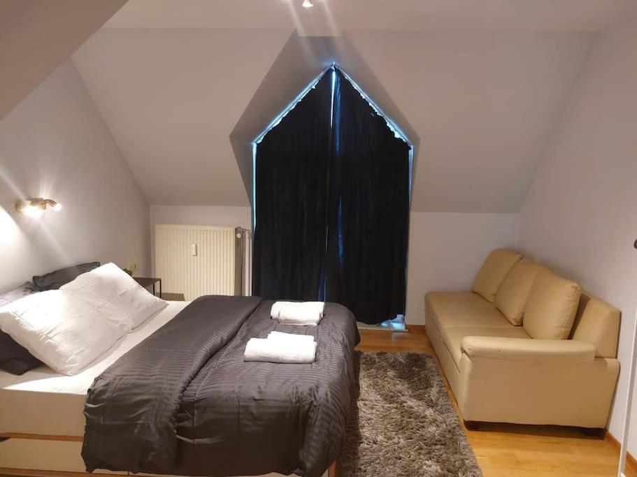 Charming 1-Bedroom Apartment Bruselas Exterior foto